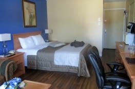 Notre chambre au Motel Hospitalité. Bien.