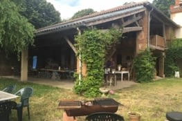 ... le  lieu de notre pause petit-déjeuner à Espalais...