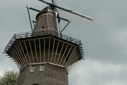 Amsterdam sans moulin à vent, c'est comme NYC sans gratte-ciel.