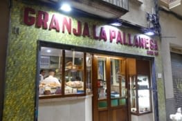 Il parait que c'est une habitude des barcelonais....