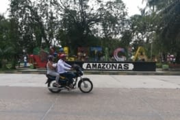 Devinez combien ils sont sur la moto!