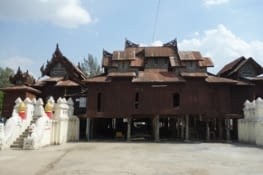 Nyan Shwe Kgua Temple