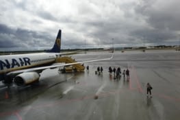 Arrivée sous la pluie