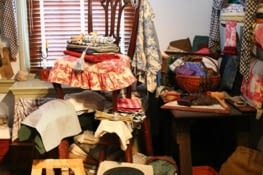 son atelier de confection