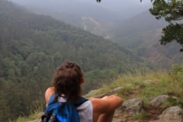 Pause pluvieuse et vue sur la sierra du parc naturel de Aia (Aiako Harria)
