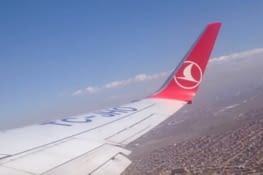 L'avion Turkish Airlines se pose à Oulan Bator en Mongolie