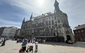 Maastricht, Aix la Chapelle.