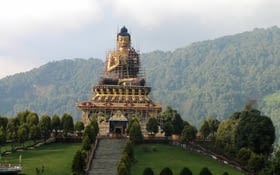 En route vers Ravangla et deux nuits chez l'habitant  au village de Kewzing 